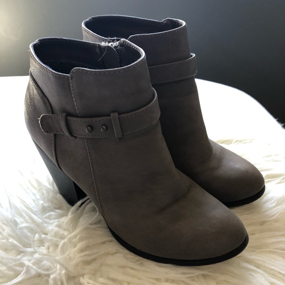Grey booties with small heel